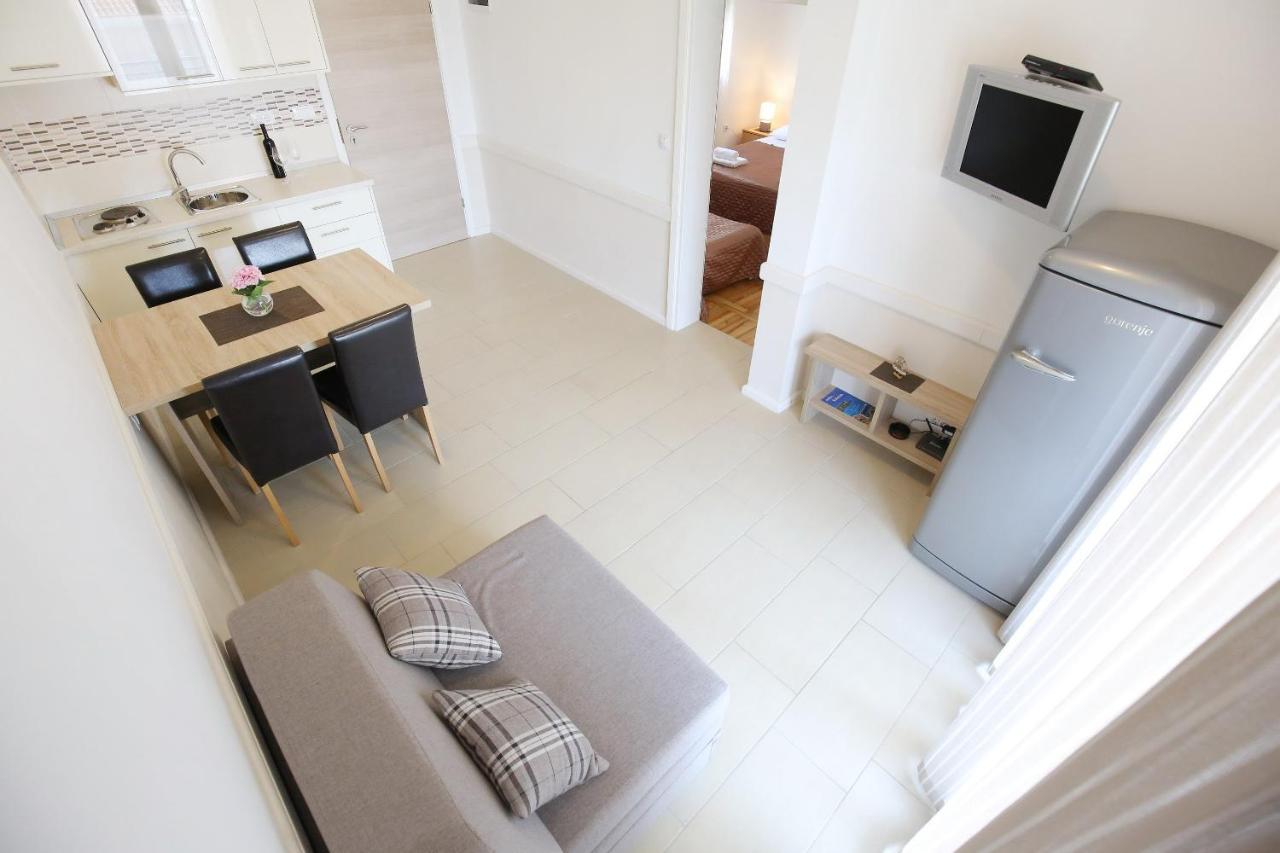 Apartmani Dane Sukosan Ngoại thất bức ảnh