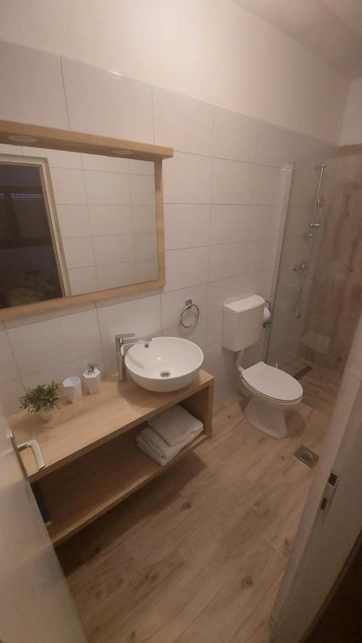 Apartmani Dane Sukosan Ngoại thất bức ảnh